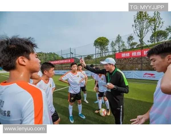 陕西国力足球俱乐部奋勇争先展现新风貌助力地方足球发展新篇章